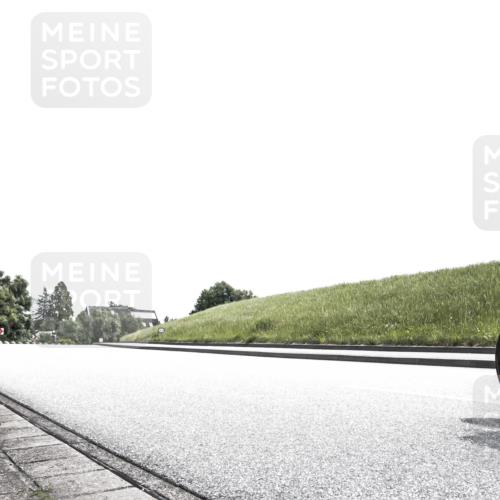 21.06.2026 - 29. Vierlanden-Triathlon H.Heesch http://msf.ph/oto/9907631 21.06.2026 13:05:27 Radfahren 1027, 1051, 1067, 1088 meine-sportfotos.de