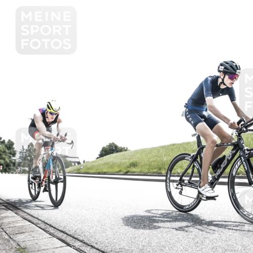 21.06.2026 - 29. Vierlanden-Triathlon H.Heesch http://msf.ph/oto/9907637 21.06.2026 13:05:58 Radfahren 1025, 1058, 1064, 1076, 1086 meine-sportfotos.de