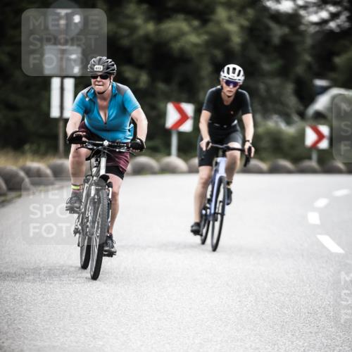 21.06.2026 - 29. Vierlanden-Triathlon H.Heesch http://msf.ph/oto/9907678 21.06.2026 10:26:08 Radfahren 136, 291, 311, 415, 530, 536, 591, 613, 1355 meine-sportfotos.de