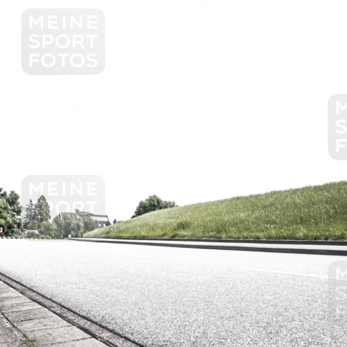 21.06.2026 - 29. Vierlanden-Triathlon H.Heesch http://msf.ph/oto/9907682 21.06.2026 13:09:57 Radfahren  meine-sportfotos.de