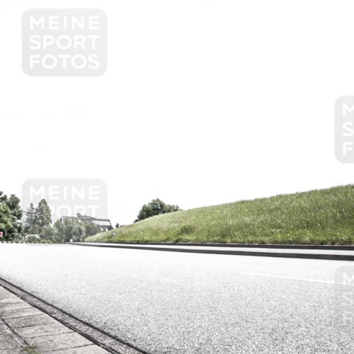 21.06.2026 - 29. Vierlanden-Triathlon H.Heesch http://msf.ph/oto/9907685 21.06.2026 13:09:58 Radfahren  meine-sportfotos.de