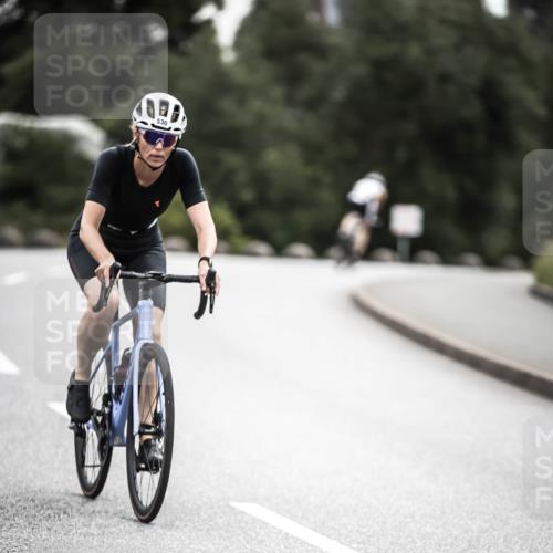 21.06.2026 - 29. Vierlanden-Triathlon H.Heesch http://msf.ph/oto/9907699 21.06.2026 10:26:09 Radfahren 136, 291, 311, 530, 591, 613, 1355 meine-sportfotos.de