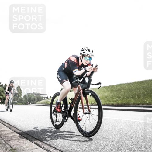 21.06.2026 - 29. Vierlanden-Triathlon H.Heesch http://msf.ph/oto/9907700 21.06.2026 13:15:12 Radfahren 1103, 1130 meine-sportfotos.de