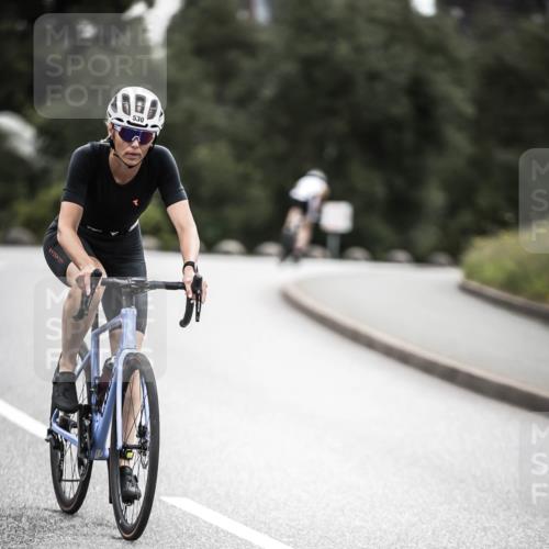 21.06.2026 - 29. Vierlanden-Triathlon H.Heesch http://msf.ph/oto/9907705 21.06.2026 10:26:09 Radfahren 136, 291, 311, 530, 591, 613, 1355 meine-sportfotos.de