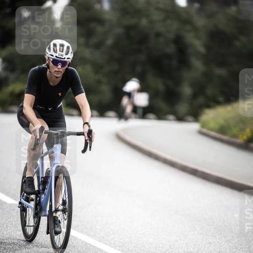 21.06.2026 - 29. Vierlanden-Triathlon H.Heesch http://msf.ph/oto/9907708 21.06.2026 10:26:09 Radfahren 136, 291, 311, 530, 591, 613, 1355 meine-sportfotos.de