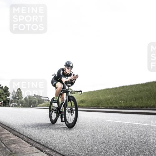 21.06.2026 - 29. Vierlanden-Triathlon H.Heesch http://msf.ph/oto/9907748 21.06.2026 13:18:01 Radfahren 1124, 1151, 1153, 1157 meine-sportfotos.de