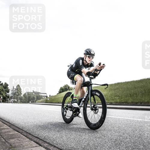 21.06.2026 - 29. Vierlanden-Triathlon H.Heesch http://msf.ph/oto/9907751 21.06.2026 13:18:01 Radfahren 1124, 1151, 1153, 1157 meine-sportfotos.de