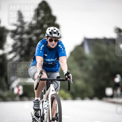 21.06.2026 - 29. Vierlanden-Triathlon H.Heesch http://msf.ph/oto/9907756 21.06.2026 10:26:22 Radfahren 116, 148, 155, 166, 618 meine-sportfotos.de