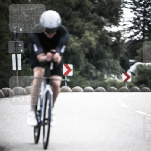 21.06.2026 - 29. Vierlanden-Triathlon H.Heesch http://msf.ph/oto/9907762 21.06.2026 09:23:10 Radfahren 14, 165 meine-sportfotos.de
