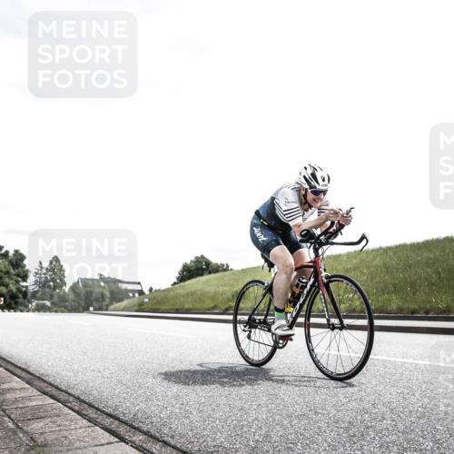 21.06.2026 - 29. Vierlanden-Triathlon H.Heesch http://msf.ph/oto/9907791 21.06.2026 13:19:27 Radfahren 1152 meine-sportfotos.de
