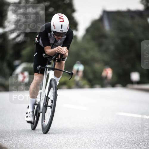 21.06.2026 - 29. Vierlanden-Triathlon H.Heesch http://msf.ph/oto/9907802 21.06.2026 10:26:24 Radfahren 116, 148, 155, 166, 618 meine-sportfotos.de