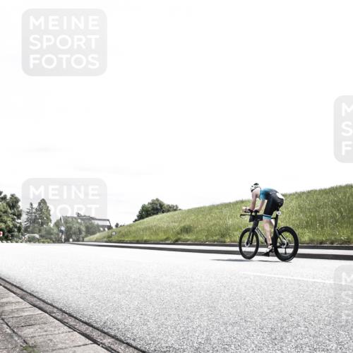 21.06.2026 - 29. Vierlanden-Triathlon H.Heesch http://msf.ph/oto/9907830 21.06.2026 13:26:47 Radfahren  meine-sportfotos.de