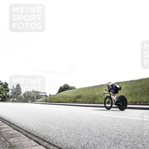 21.06.2026 - 29. Vierlanden-Triathlon H.Heesch http://msf.ph/oto/9907840 21.06.2026 13:28:02 Radfahren 1026 meine-sportfotos.de