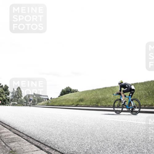 21.06.2026 - 29. Vierlanden-Triathlon H.Heesch http://msf.ph/oto/9907872 21.06.2026 13:28:28 Radfahren 1036 meine-sportfotos.de