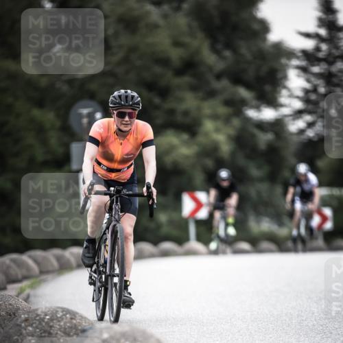 21.06.2026 - 29. Vierlanden-Triathlon H.Heesch http://msf.ph/oto/9907883 21.06.2026 10:26:33 Radfahren 46, 118, 119, 141, 155, 278, 328, 353, 374, 488 meine-sportfotos.de