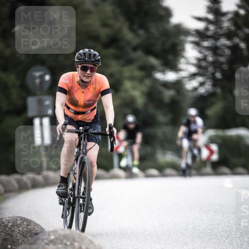 21.06.2026 - 29. Vierlanden-Triathlon H.Heesch http://msf.ph/oto/9907894 21.06.2026 10:26:33 Radfahren 46, 118, 119, 141, 155, 278, 328, 353, 374, 488 meine-sportfotos.de