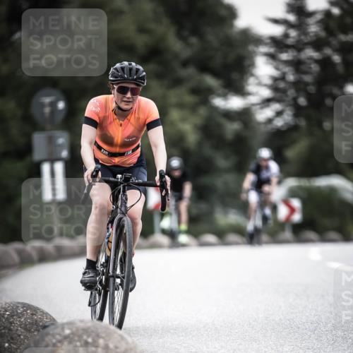 21.06.2026 - 29. Vierlanden-Triathlon H.Heesch http://msf.ph/oto/9907897 21.06.2026 10:26:33 Radfahren 46, 118, 119, 141, 155, 278, 328, 353, 374, 488 meine-sportfotos.de