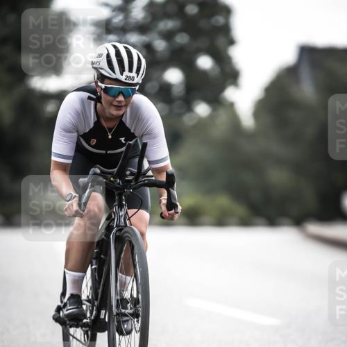 21.06.2026 - 29. Vierlanden-Triathlon H.Heesch http://msf.ph/oto/9907898 21.06.2026 09:23:27 Radfahren 280 meine-sportfotos.de