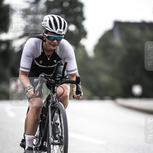 21.06.2026 - 29. Vierlanden-Triathlon H.Heesch http://msf.ph/oto/9907904 21.06.2026 09:23:27 Radfahren 280 meine-sportfotos.de