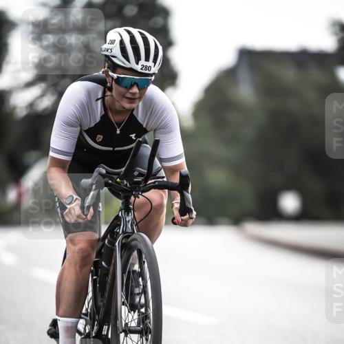 21.06.2026 - 29. Vierlanden-Triathlon H.Heesch http://msf.ph/oto/9907907 21.06.2026 09:23:27 Radfahren 280 meine-sportfotos.de