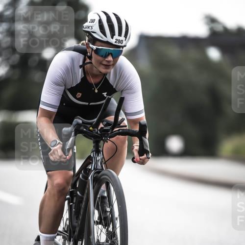21.06.2026 - 29. Vierlanden-Triathlon H.Heesch http://msf.ph/oto/9907913 21.06.2026 09:23:27 Radfahren 280 meine-sportfotos.de