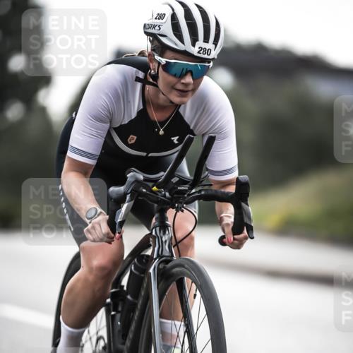 21.06.2026 - 29. Vierlanden-Triathlon H.Heesch http://msf.ph/oto/9907937 21.06.2026 09:23:27 Radfahren 280 meine-sportfotos.de