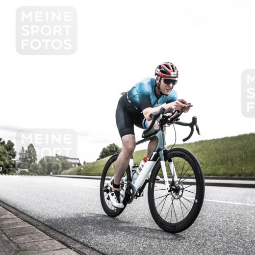 21.06.2026 - 29. Vierlanden-Triathlon H.Heesch http://msf.ph/oto/9907967 21.06.2026 13:33:08 Radfahren 1078, 1183, 1184, 1185, 1186 meine-sportfotos.de