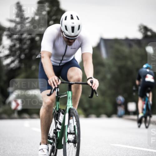 21.06.2026 - 29. Vierlanden-Triathlon H.Heesch http://msf.ph/oto/9907987 21.06.2026 10:26:44 Radfahren 58, 141, 177, 184, 219, 386, 485 meine-sportfotos.de