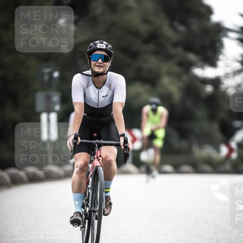 21.06.2026 - 29. Vierlanden-Triathlon H.Heesch http://msf.ph/oto/9908020 21.06.2026 09:23:46 Radfahren 131, 155, 166, 252, 264, 266, 301 meine-sportfotos.de
