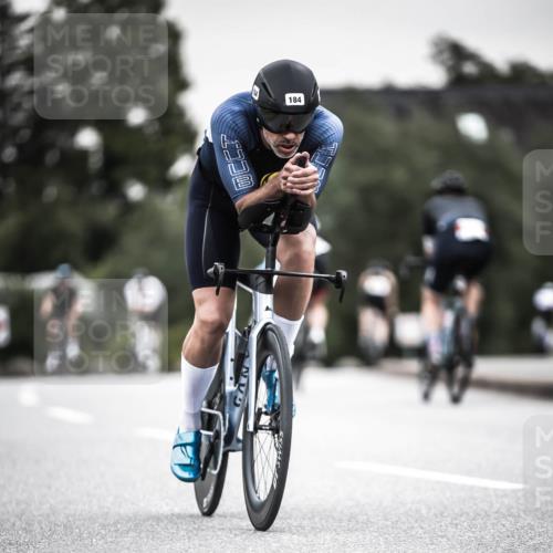 21.06.2026 - 29. Vierlanden-Triathlon H.Heesch http://msf.ph/oto/9908039 21.06.2026 10:26:51 Radfahren 112, 164, 184, 388 meine-sportfotos.de