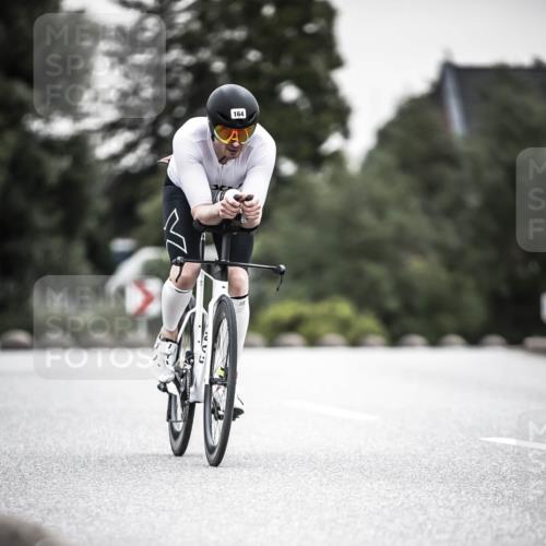 21.06.2026 - 29. Vierlanden-Triathlon H.Heesch http://msf.ph/oto/9908061 21.06.2026 10:26:55 Radfahren 112, 164, 388 meine-sportfotos.de
