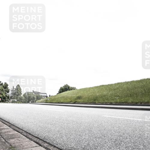 21.06.2026 - 29. Vierlanden-Triathlon H.Heesch http://msf.ph/oto/9908063 21.06.2026 13:34:27 Radfahren 1038, 1057, 1073, 1095, 1098 meine-sportfotos.de