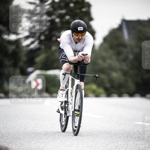 21.06.2026 - 29. Vierlanden-Triathlon H.Heesch http://msf.ph/oto/9908070 21.06.2026 10:26:55 Radfahren 112, 164, 388 meine-sportfotos.de