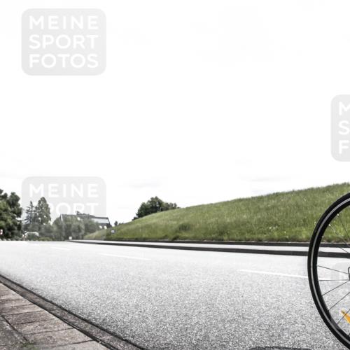 21.06.2026 - 29. Vierlanden-Triathlon H.Heesch http://msf.ph/oto/9908140 21.06.2026 13:37:23 Radfahren 1189, 1208 meine-sportfotos.de