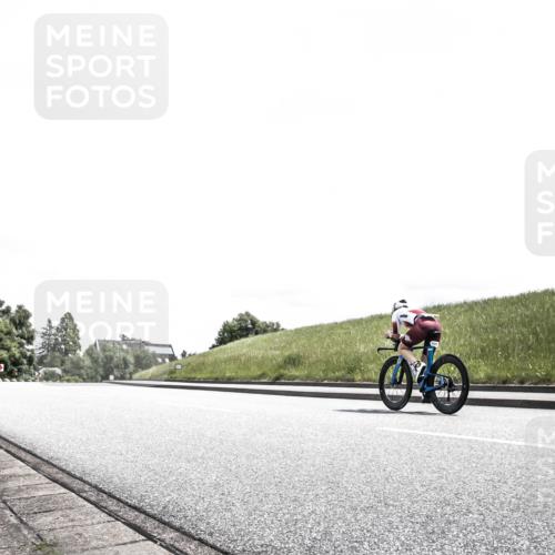21.06.2026 - 29. Vierlanden-Triathlon H.Heesch http://msf.ph/oto/9908153 21.06.2026 13:40:37 Radfahren  meine-sportfotos.de