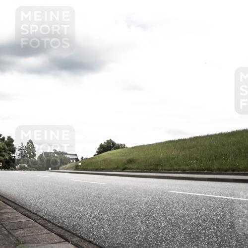 21.06.2026 - 29. Vierlanden-Triathlon H.Heesch http://msf.ph/oto/9908171 21.06.2026 14:27:34 Radfahren  meine-sportfotos.de