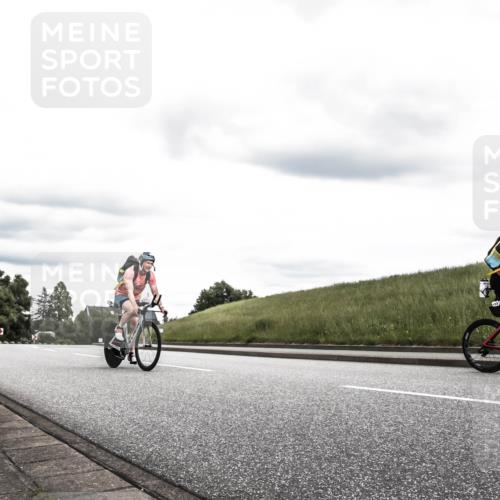 21.06.2026 - 29. Vierlanden-Triathlon H.Heesch http://msf.ph/oto/9908188 21.06.2026 14:39:04 Radfahren  meine-sportfotos.de
