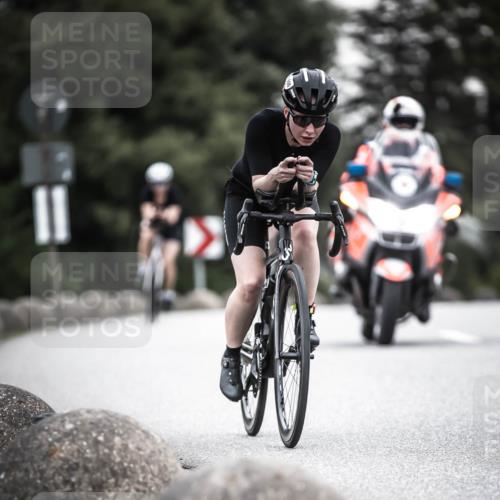 21.06.2026 - 29. Vierlanden-Triathlon H.Heesch http://msf.ph/oto/9908202 21.06.2026 10:27:08 Radfahren 24, 43, 45, 64, 89, 108, 486, 517, 600 meine-sportfotos.de
