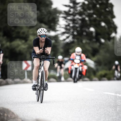 21.06.2026 - 29. Vierlanden-Triathlon H.Heesch http://msf.ph/oto/9908216 21.06.2026 10:27:10 Radfahren 24, 43, 89, 108, 486, 517, 600 meine-sportfotos.de