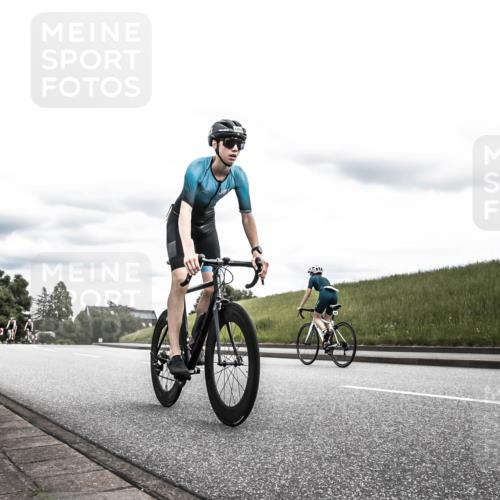 21.06.2026 - 29. Vierlanden-Triathlon H.Heesch http://msf.ph/oto/9908227 21.06.2026 14:42:32 Radfahren 1247, 1251, 1252 meine-sportfotos.de