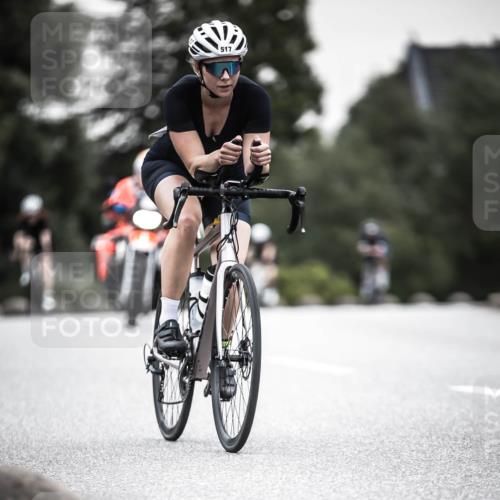 21.06.2026 - 29. Vierlanden-Triathlon H.Heesch http://msf.ph/oto/9908257 21.06.2026 10:27:11 Radfahren 24, 43, 89, 108, 486, 517, 600 meine-sportfotos.de