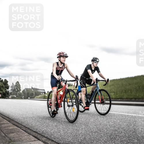 21.06.2026 - 29. Vierlanden-Triathlon H.Heesch http://msf.ph/oto/9908261 21.06.2026 14:43:02 Radfahren 1231, 1258 meine-sportfotos.de