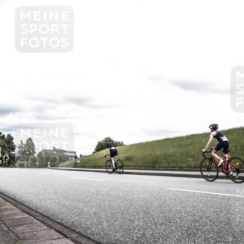 21.06.2026 - 29. Vierlanden-Triathlon H.Heesch http://msf.ph/oto/9908277 21.06.2026 14:43:11 Radfahren 1254, 1293 meine-sportfotos.de