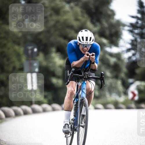 21.06.2026 - 29. Vierlanden-Triathlon H.Heesch http://msf.ph/oto/9908289 21.06.2026 11:45:05 Radfahren 255, 696 meine-sportfotos.de