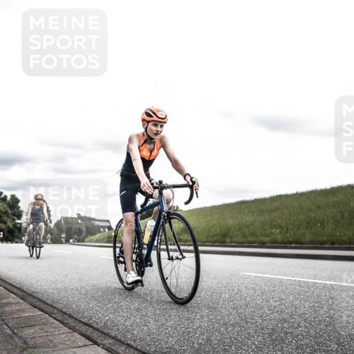 21.06.2026 - 29. Vierlanden-Triathlon H.Heesch http://msf.ph/oto/9908300 21.06.2026 14:43:18 Radfahren 1239, 1265, 1272, 1284 meine-sportfotos.de