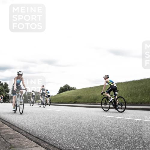 21.06.2026 - 29. Vierlanden-Triathlon H.Heesch http://msf.ph/oto/9908333 21.06.2026 14:43:27 Radfahren 1232, 1262, 1287 meine-sportfotos.de