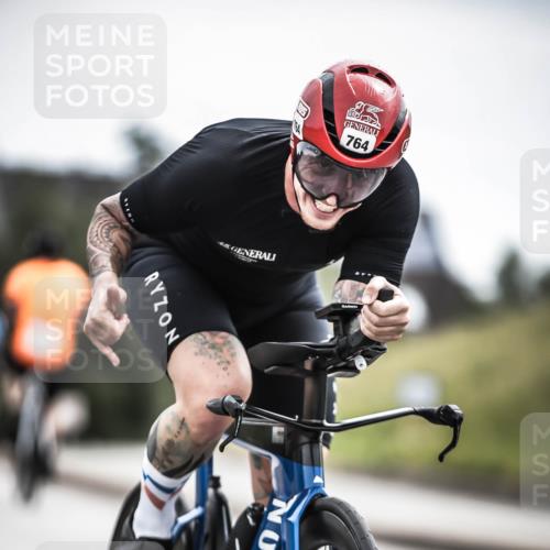 21.06.2026 - 29. Vierlanden-Triathlon H.Heesch http://msf.ph/oto/9908359 21.06.2026 11:50:44 Radfahren 764, 845 meine-sportfotos.de