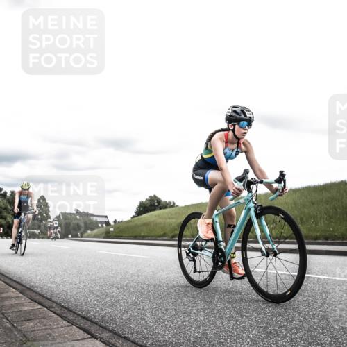21.06.2026 - 29. Vierlanden-Triathlon H.Heesch http://msf.ph/oto/9908397 21.06.2026 14:43:41 Radfahren 1267, 1282, 1288 meine-sportfotos.de
