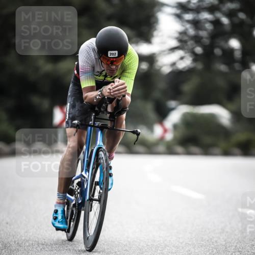 21.06.2026 - 29. Vierlanden-Triathlon H.Heesch http://msf.ph/oto/9908445 21.06.2026 09:25:20 Radfahren 40, 202 meine-sportfotos.de