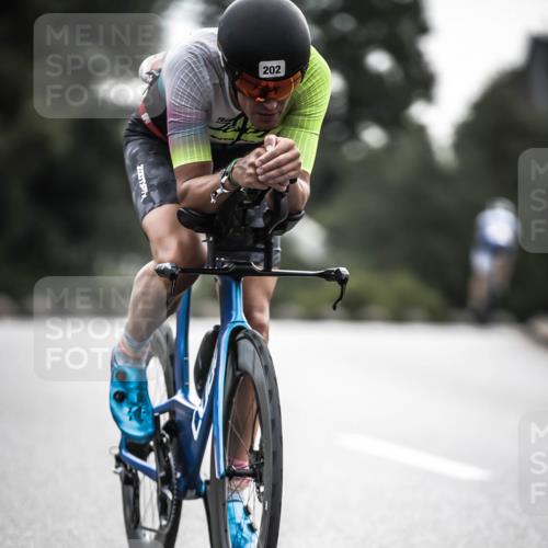 21.06.2026 - 29. Vierlanden-Triathlon H.Heesch http://msf.ph/oto/9908461 21.06.2026 09:25:20 Radfahren 40, 202 meine-sportfotos.de
